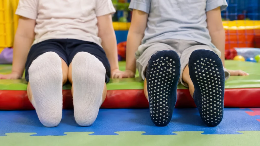 what to wear to soft play